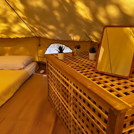 Secret View Glamp