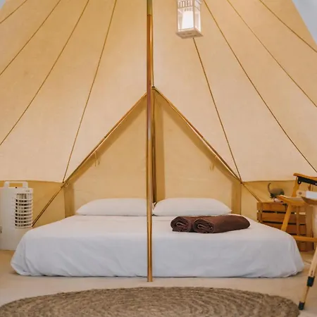 Campismo de Luxo Secret View Glamp - La Mariposa